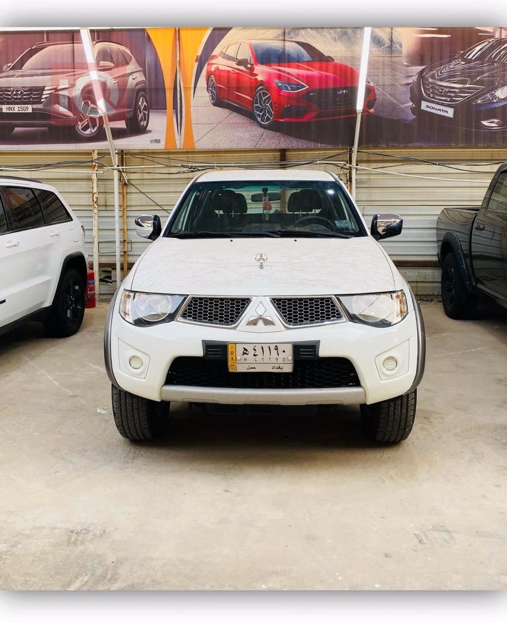 میتسوبیشی L200